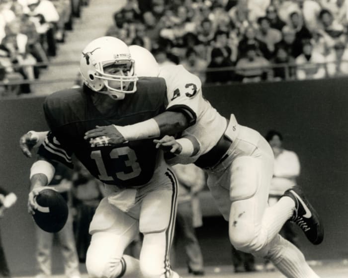 Penn State linebacker Mike Zordich